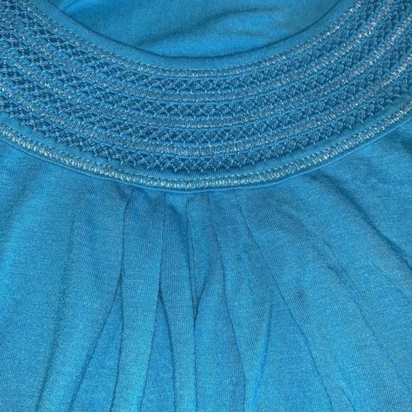 Womens Sleeveless Blue Beaded Neckline Tank Top Size L/G Polyester & Nylon Blend - Picture 4 of 8